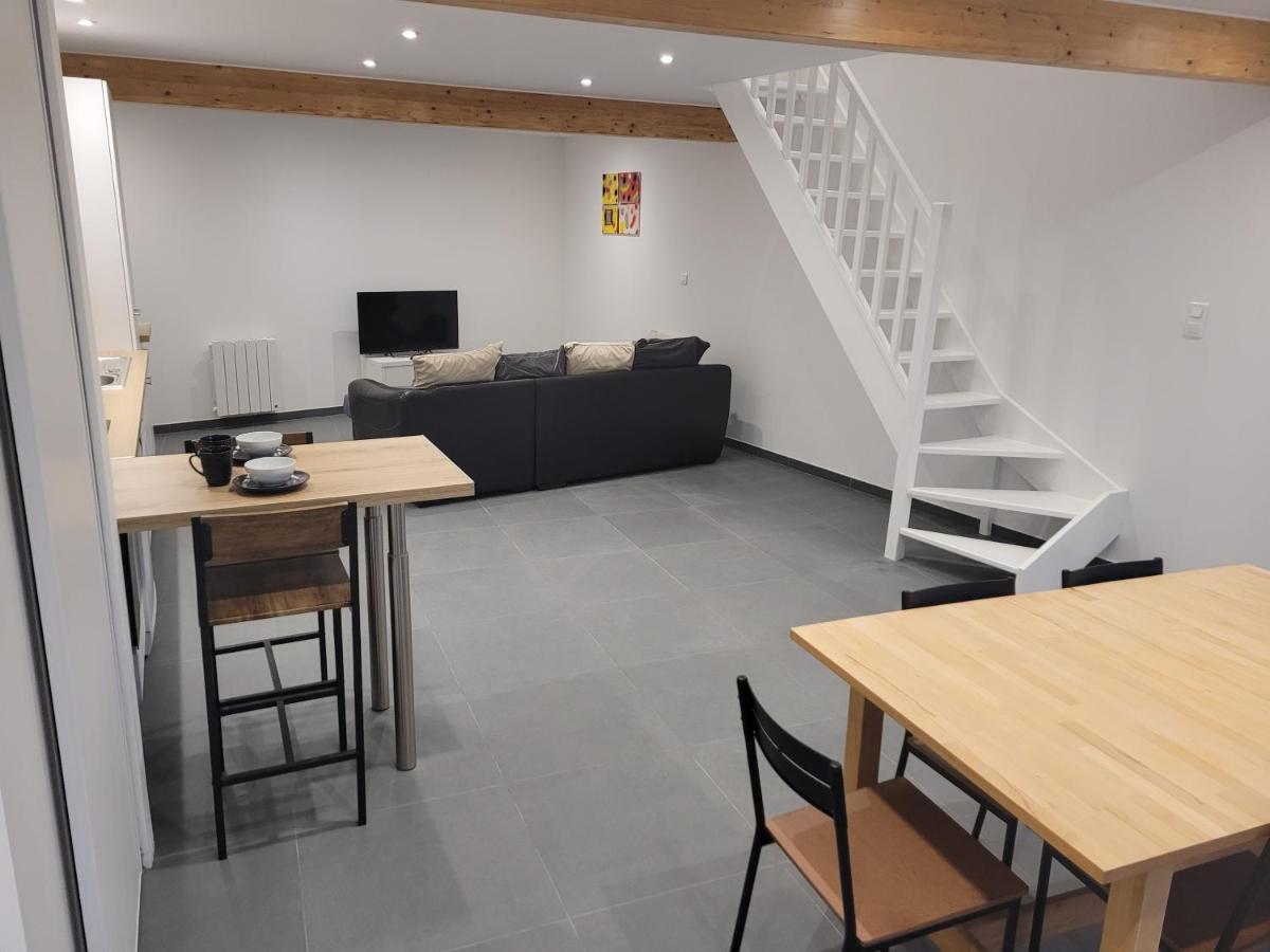 Les Maisons Bareyre - Grandes Maisons Avec Terrasse Saint-Sandoux ภายนอก รูปภาพ