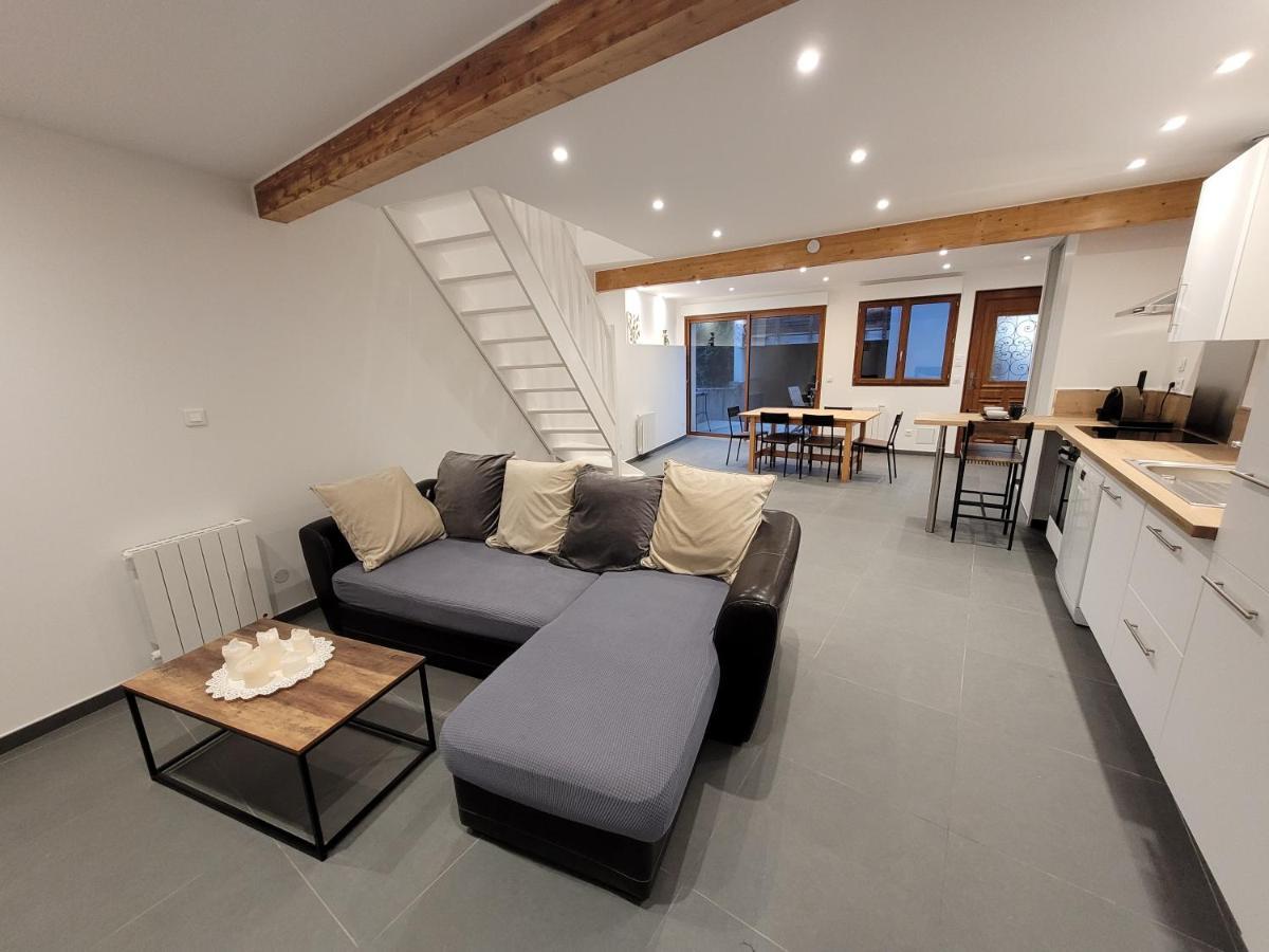Les Maisons Bareyre - Grandes Maisons Avec Terrasse Saint-Sandoux ภายนอก รูปภาพ