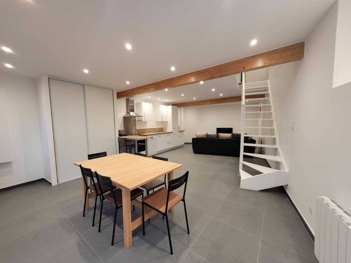 Les Maisons Bareyre - Grandes Maisons Avec Terrasse Saint-Sandoux ภายนอก รูปภาพ