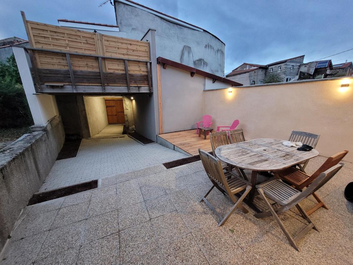 Les Maisons Bareyre - Grandes Maisons Avec Terrasse Saint-Sandoux ภายนอก รูปภาพ