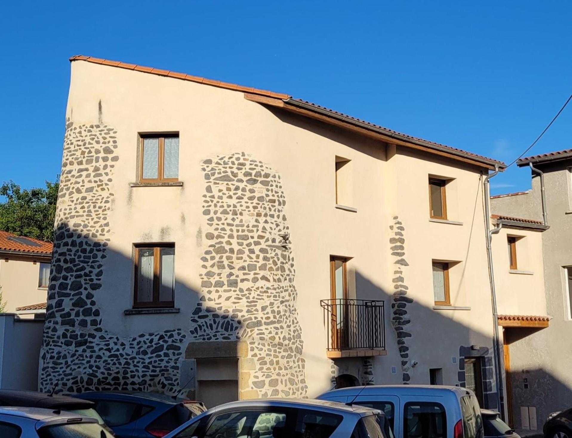 Les Maisons Bareyre - Grandes Maisons Avec Terrasse Saint-Sandoux ภายนอก รูปภาพ